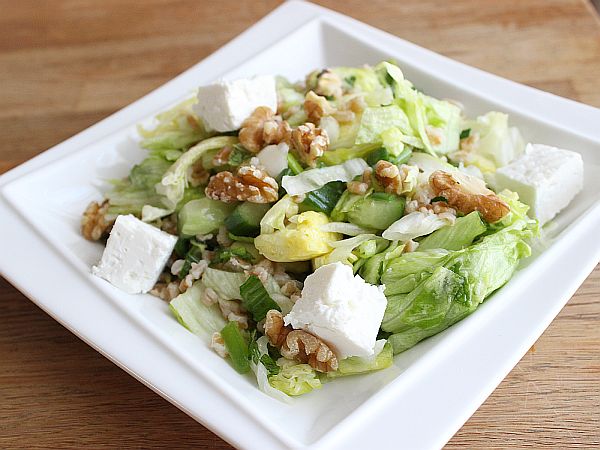 gruener-vollwert-salat-mit-dinkel-mt